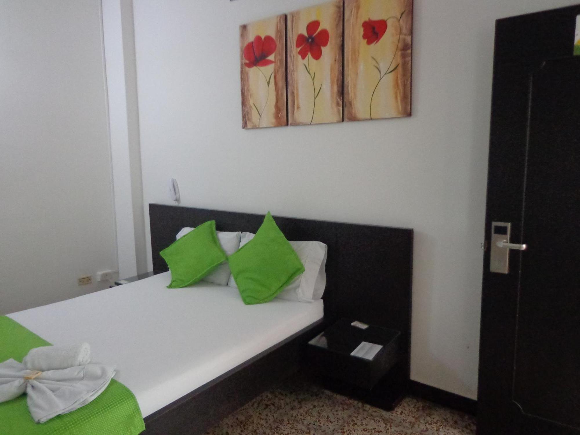 Hotel Chicala Salgar Puerto Salgar Bilik gambar