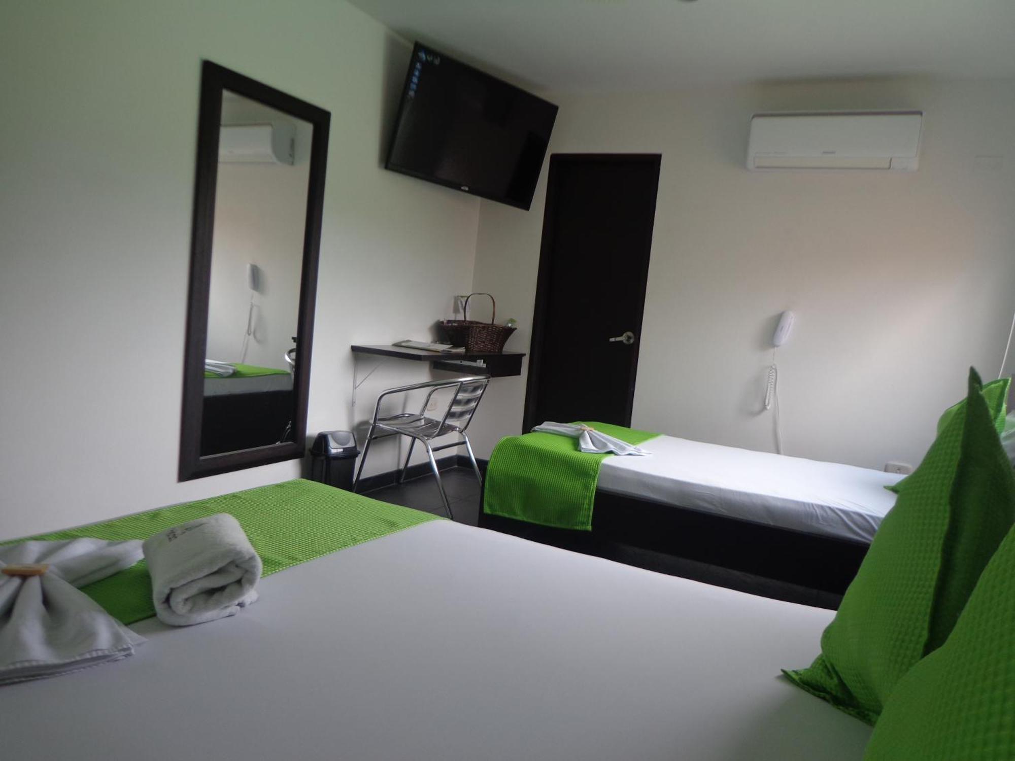 Hotel Chicala Salgar Puerto Salgar Bilik gambar